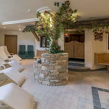 Garni Chasa Nova 3*