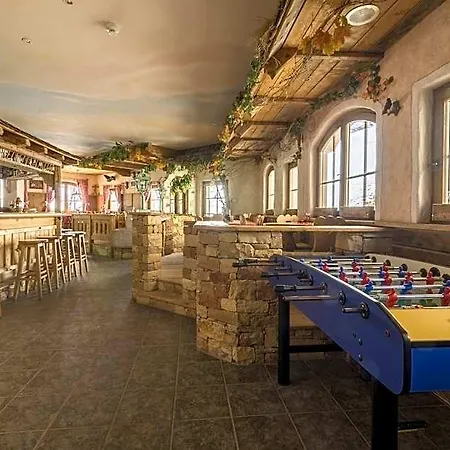 Hotel Garni Chasa Nova 3*