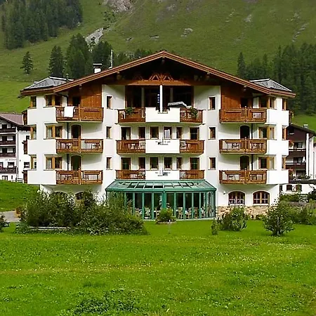 Hotel Garni Chasa Nova