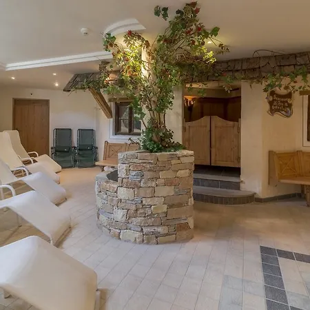 호텔 Garni Chasa Nova