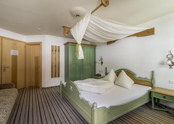 Otel Garni Chasa Nova