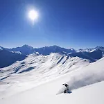 Отель Garni Chasa Nova Замнаун