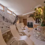 Garni Chasa Nova